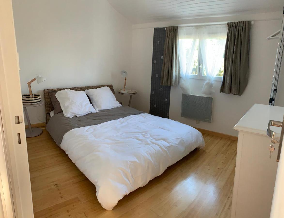 Les Terrasses Des Gardies Bed & Breakfast Pignan Екстериор снимка